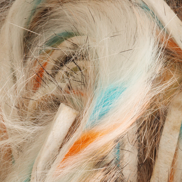 Tiras estrechas de piel de conejo con pelo Micro Black Barred Groovy Bunny Hareline