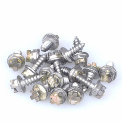 Clavos de carburo de tungsteno Taimen para botas de vadeo