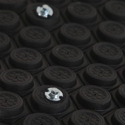 Clavos de tungsteno Taimen para botas de vadeo
